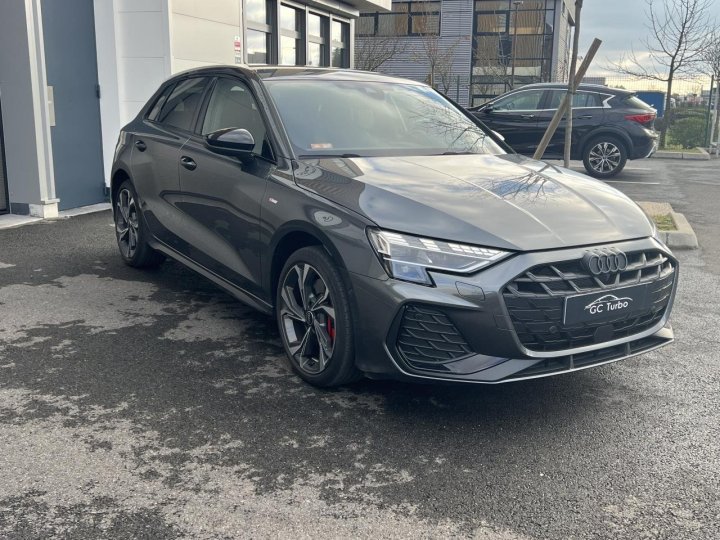 Audi A3 Sportback — photo 3
