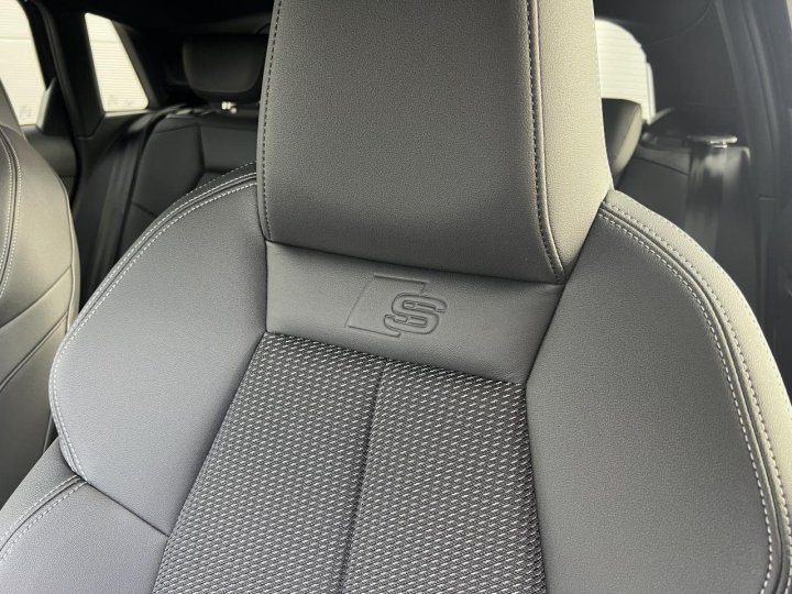 Audi A3 Sportback — photo 14