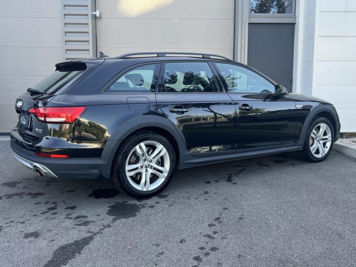 Audi A4 Allroad — photo 4