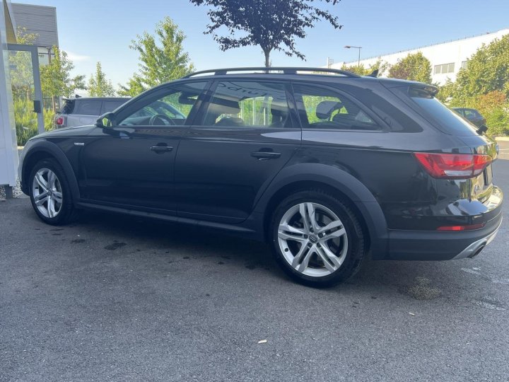 Audi A4 Allroad — photo 6