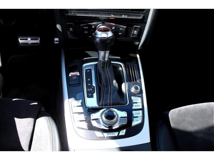 Audi RS4 Avant — photo 14
