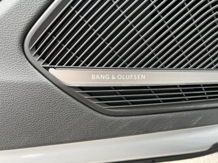 Audi S5 Sportback — photo 8