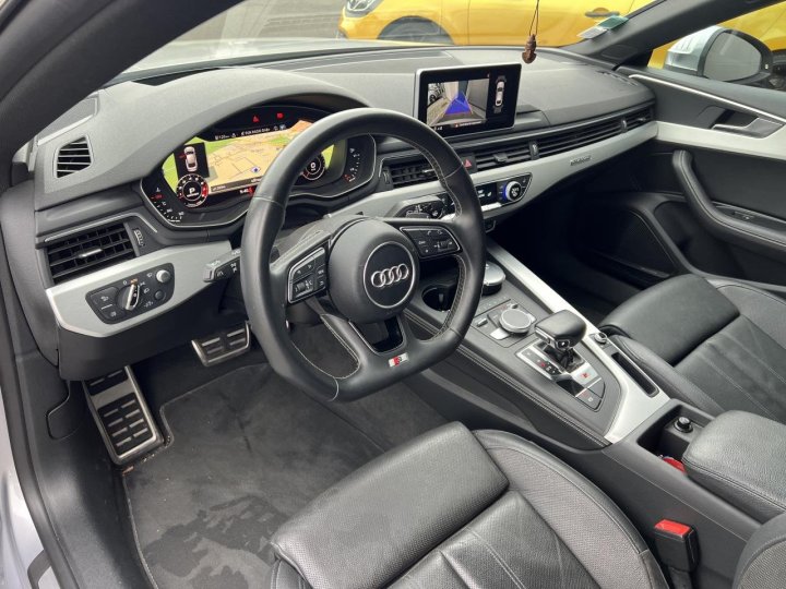 Audi S5 Sportback — photo 9