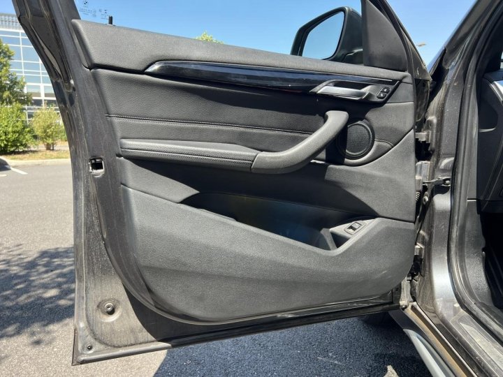 BMW X1 — photo 7