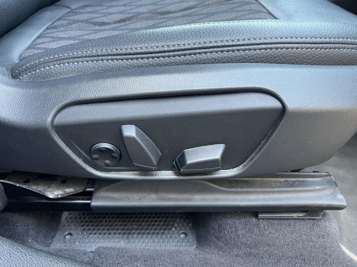 BMW X1 — photo 15
