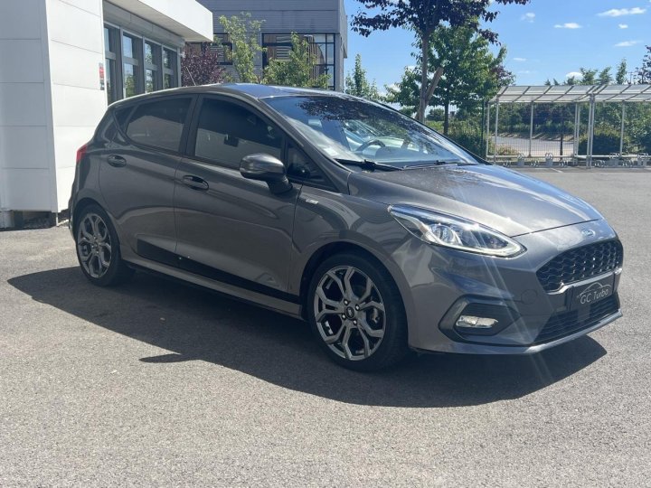 Ford Fiesta — photo 3