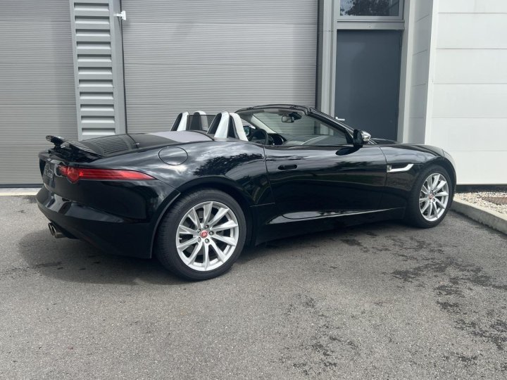 Jaguar F-Type — photo 5