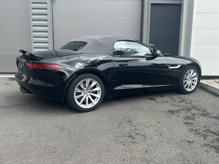 Jaguar F-Type — photo 6