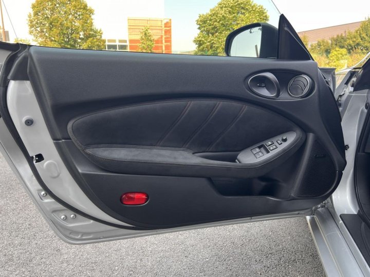 Nissan 370Z — photo 7