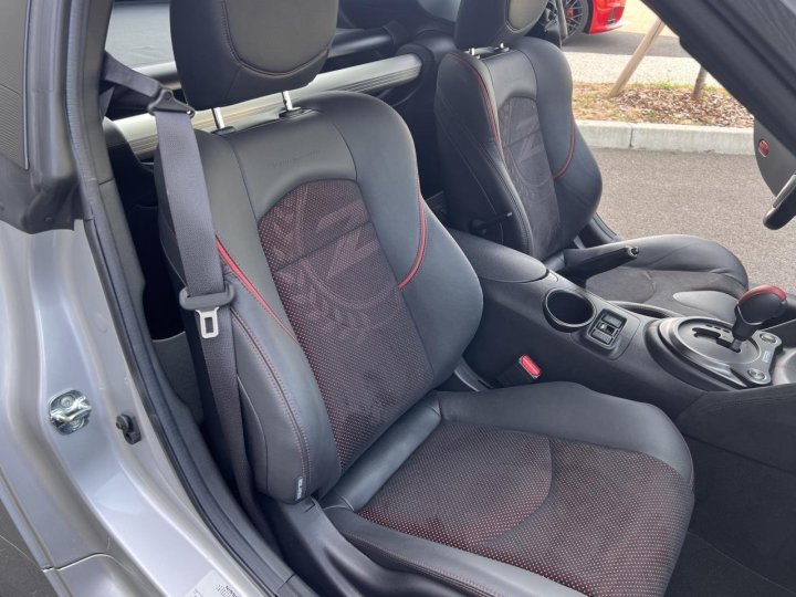 Nissan 370Z — photo 11