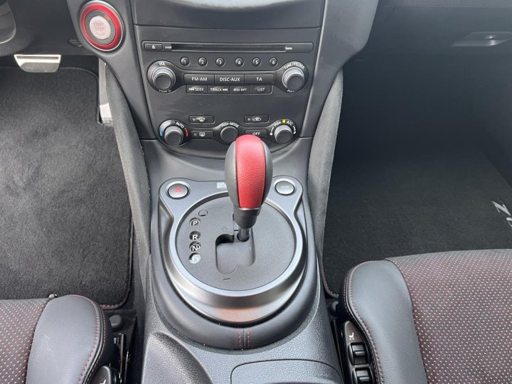 Nissan 370Z — photo 15
