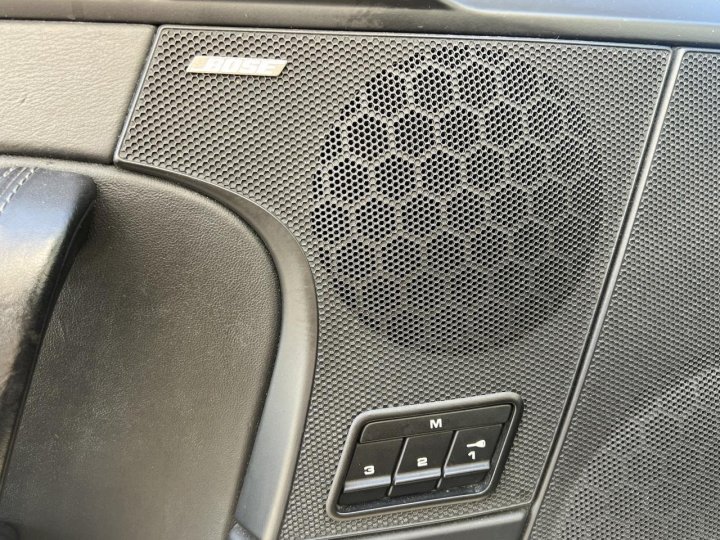 Porsche 911 Carrera 4S — photo 8