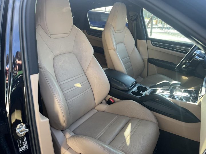 Porsche Cayenne Coupé — photo 11