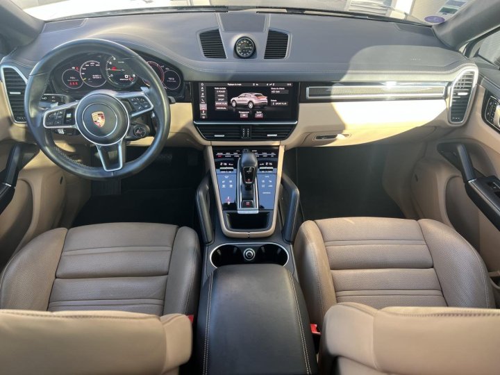 Porsche Cayenne Coupé — photo 15
