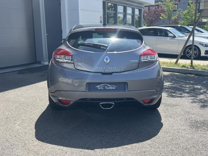 Renault Mégane III RS — photo 5