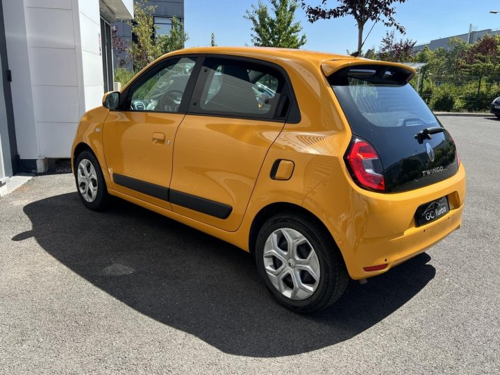 Renault Twingo III — photo 6