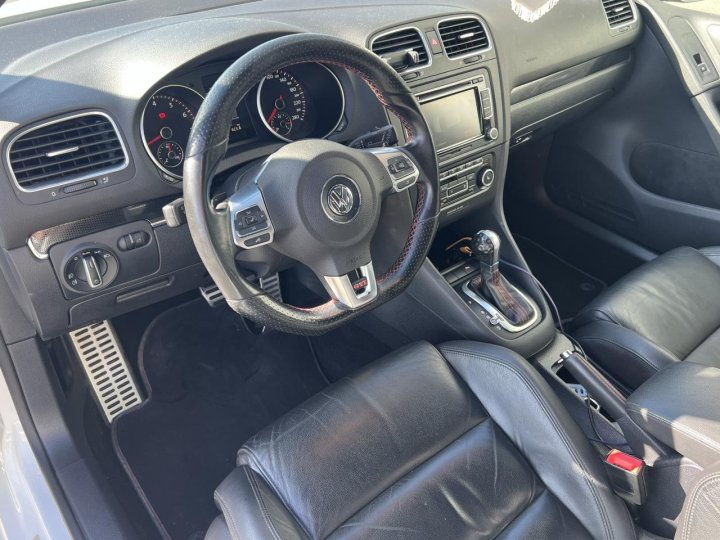 Volkswagen Golf VI GTI — photo 8