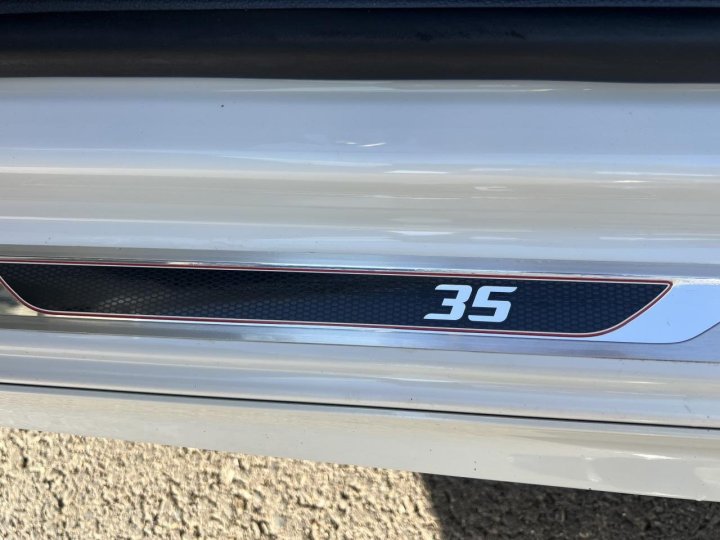 Volkswagen Golf VI GTI — photo 12