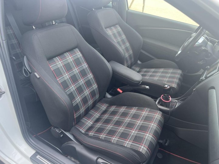 Volkswagen Polo GTI — photo 13